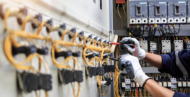 Professional Electrician technician working in Central City, KY
